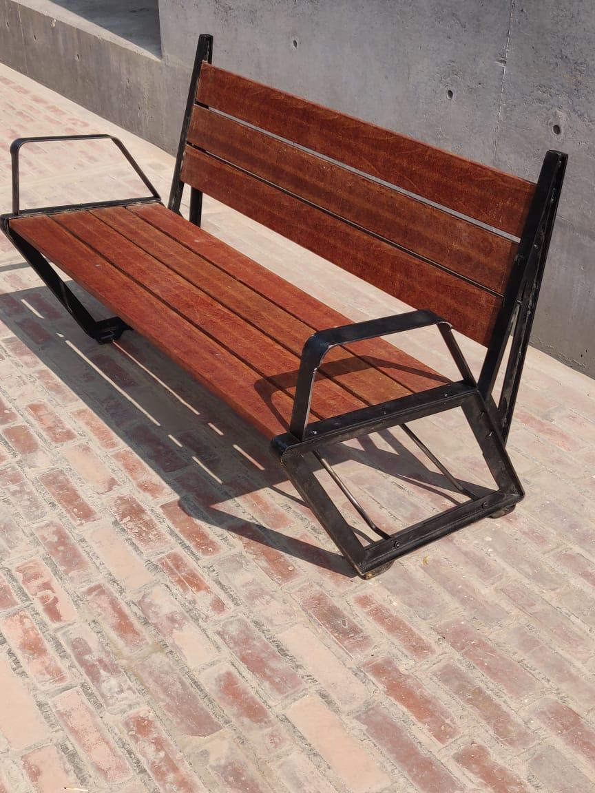 Benches designed by CEPT 
